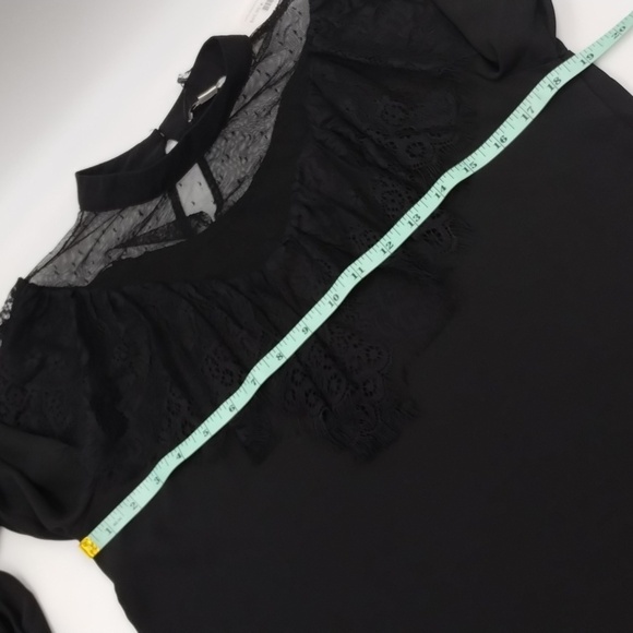 Molly Braken Black Lace Top Size Small Long Sleeve NWT - Picture 10 of 11